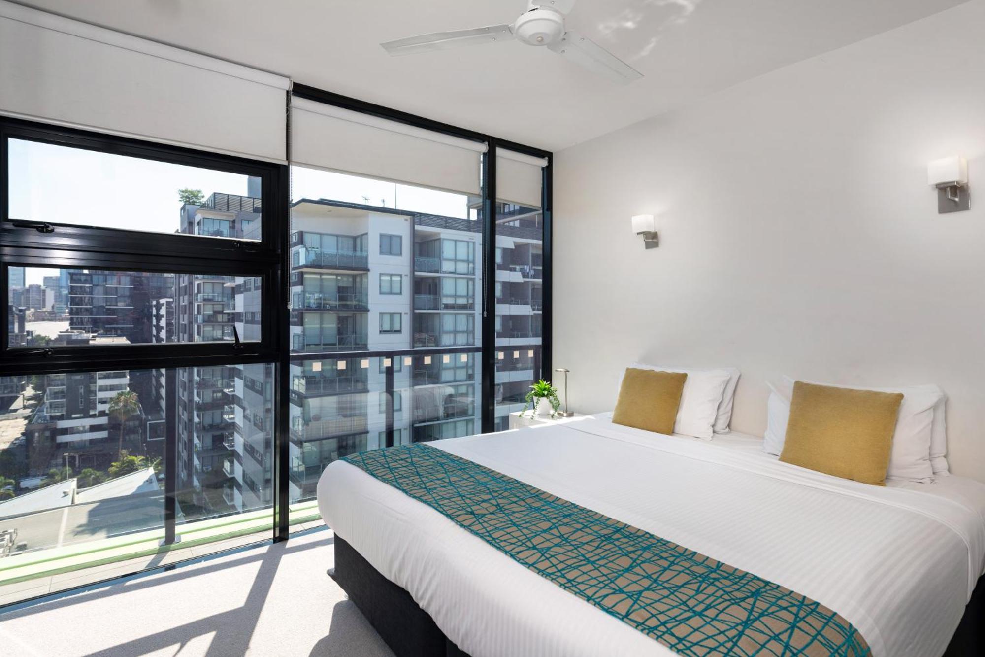 Arena Apartments By Cllix Brisbane Bagian luar foto